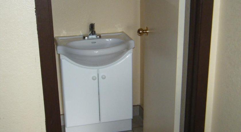 Glenview Motel Dubuque Room photo